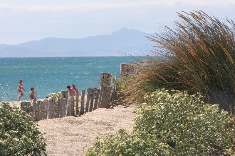 Les Bulles De Mer - Hotel & Spa Sur La Plage Saint-Cyprien  Esterno foto